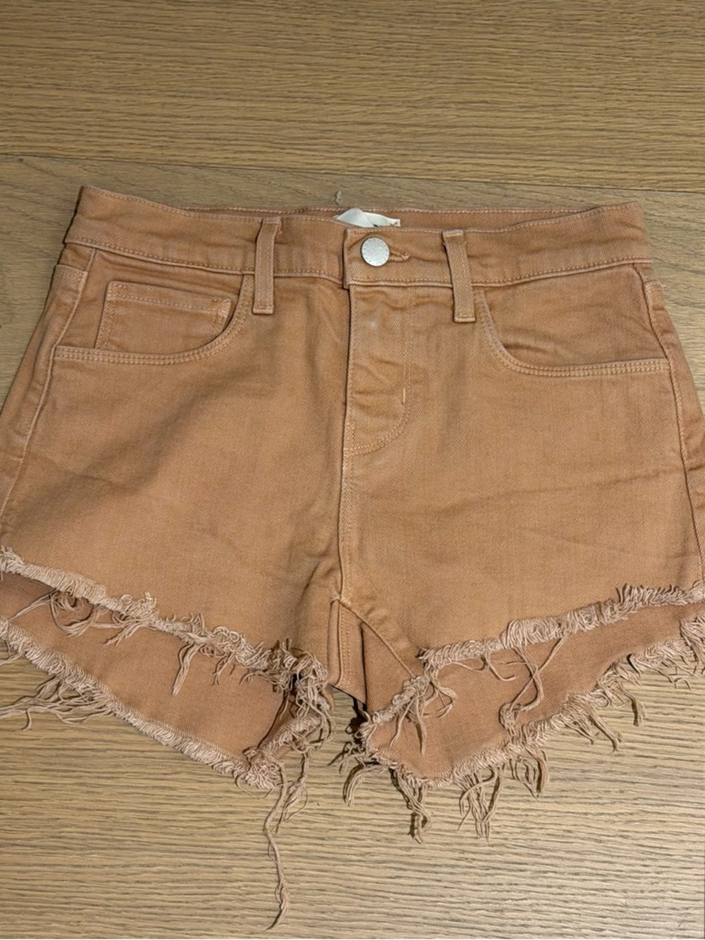 L'AGENCE Women's Frayed Hem Jean Shorts - Rust